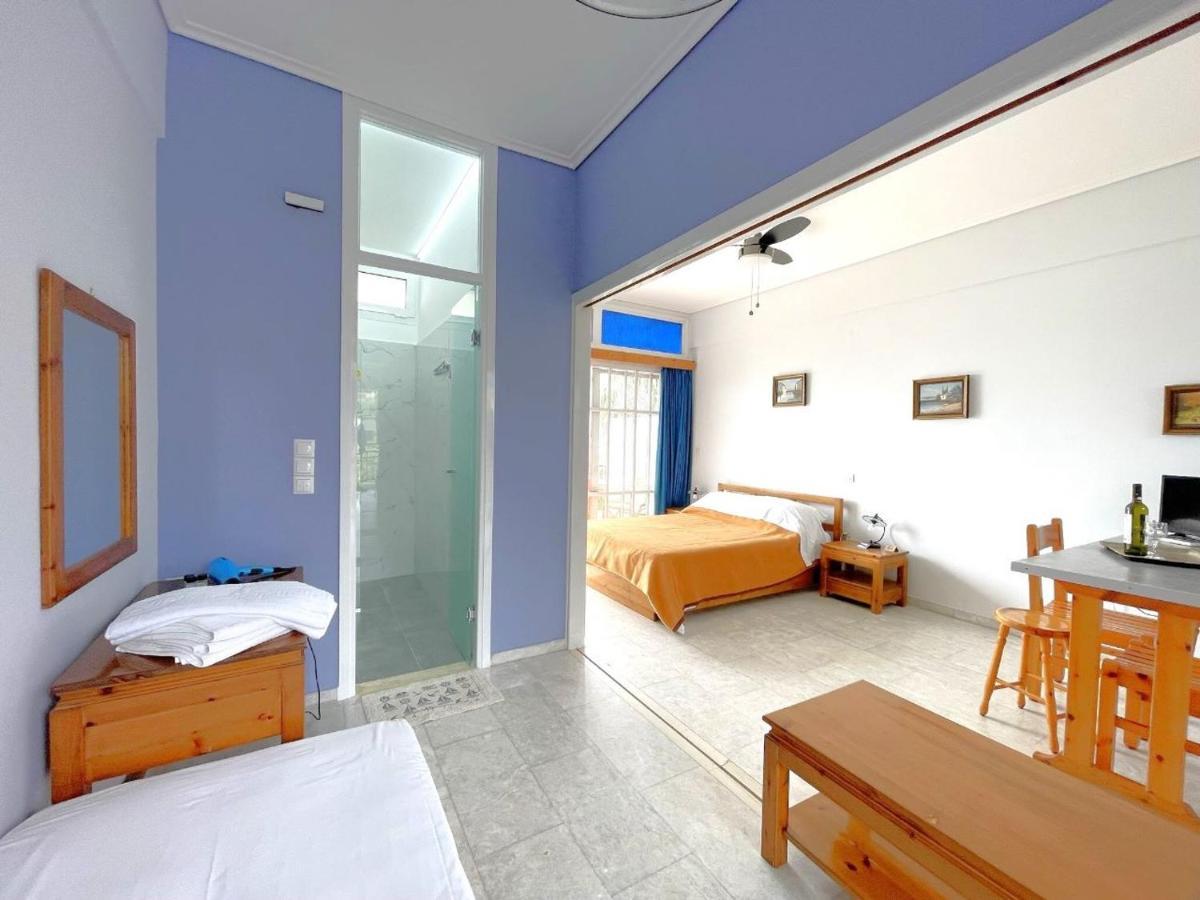 Theodora Apartments Avía Exterior photo
